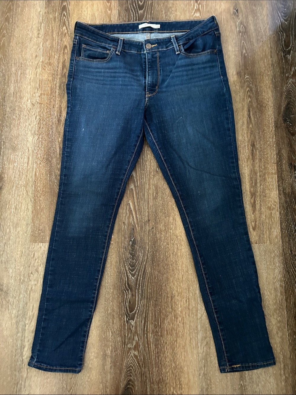 Levi's Dark Indigo Skinny Jeans